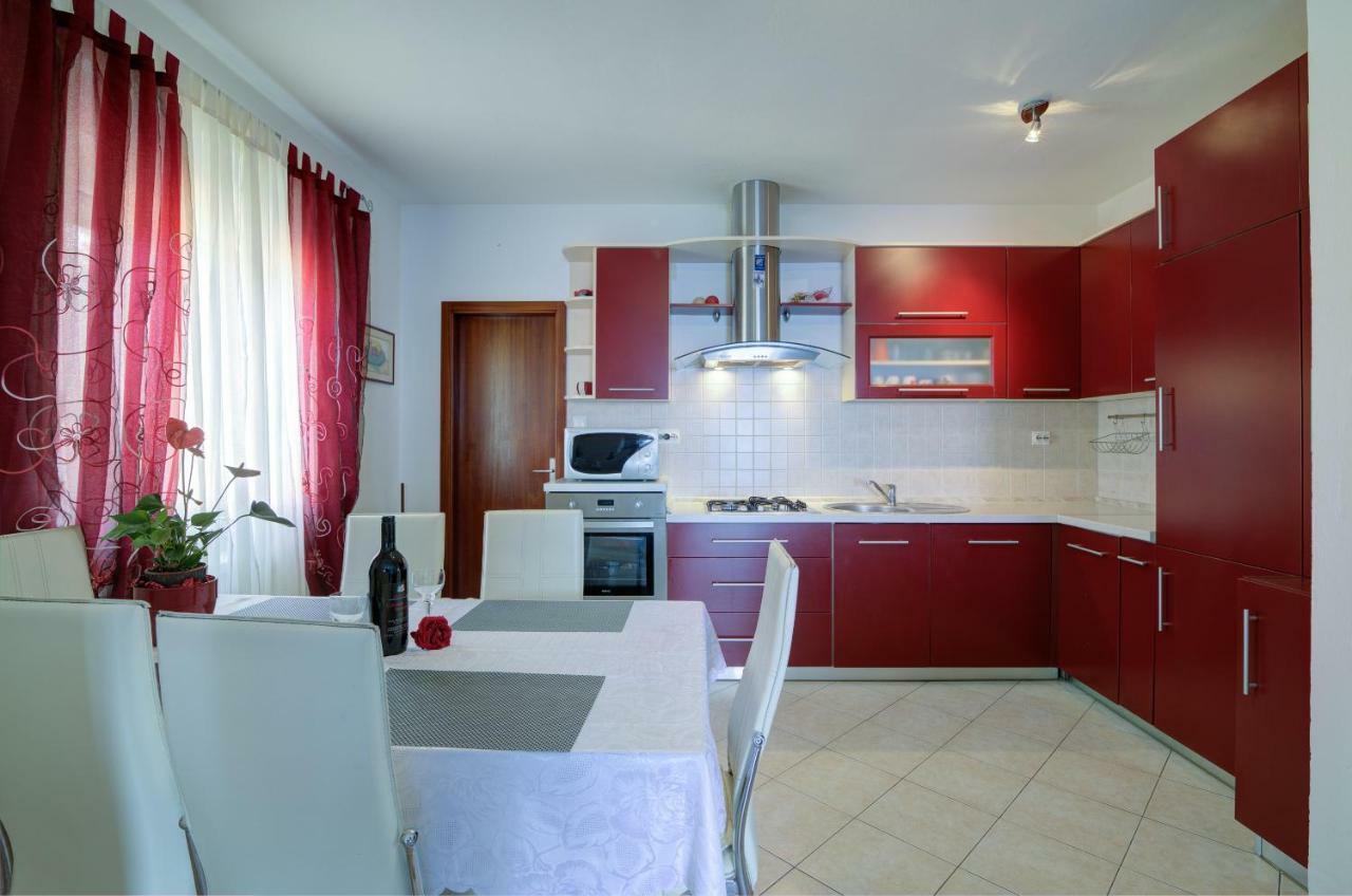 Apartment Luca Senj  Eksteriør billede